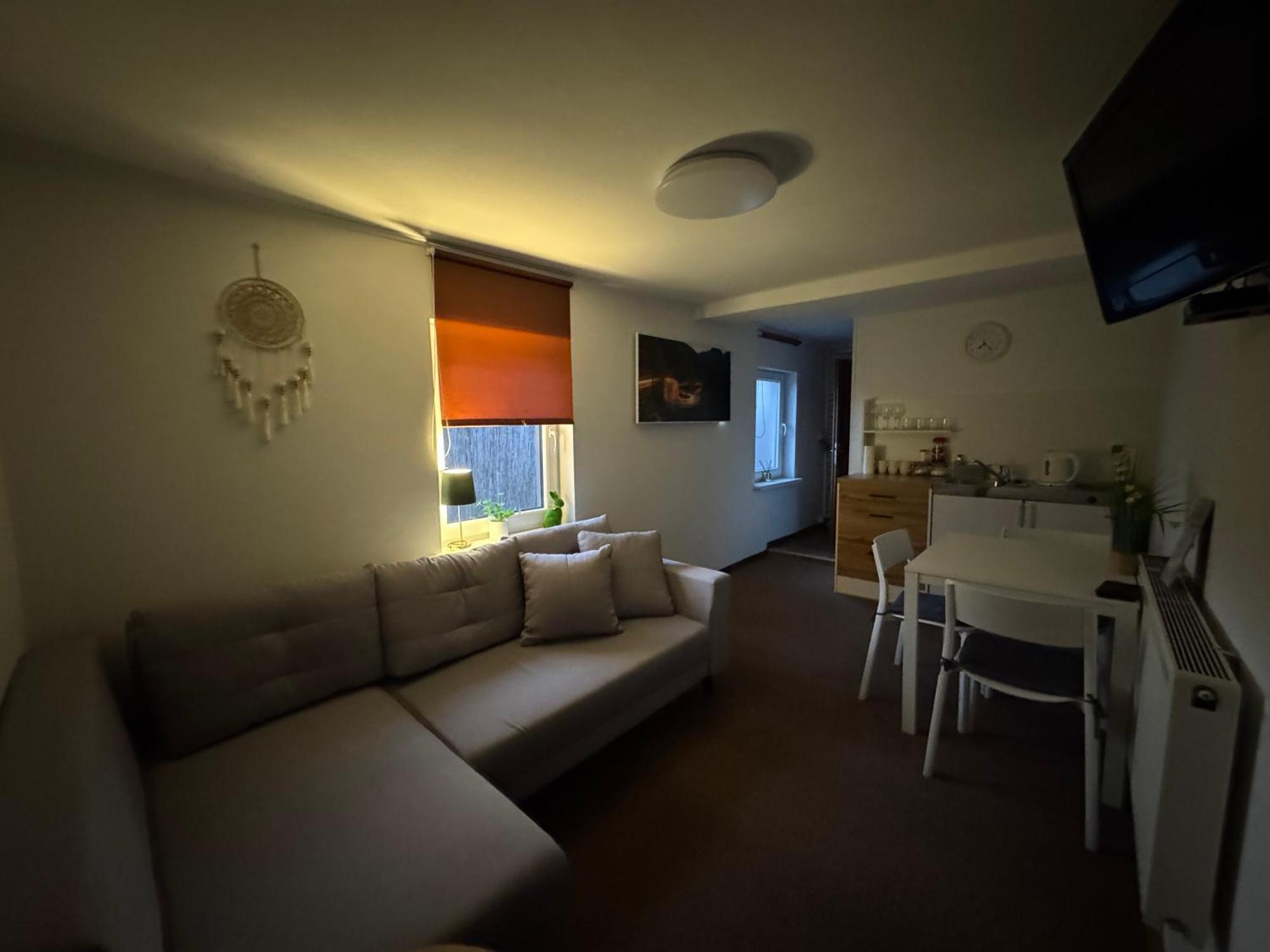 Apartamencik Przy Trasie Nr 1